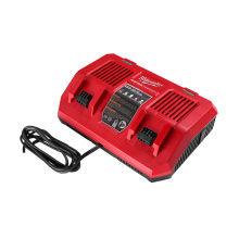 CHARGEUR DOUBLE MILWAUKEE M18DFC 18V